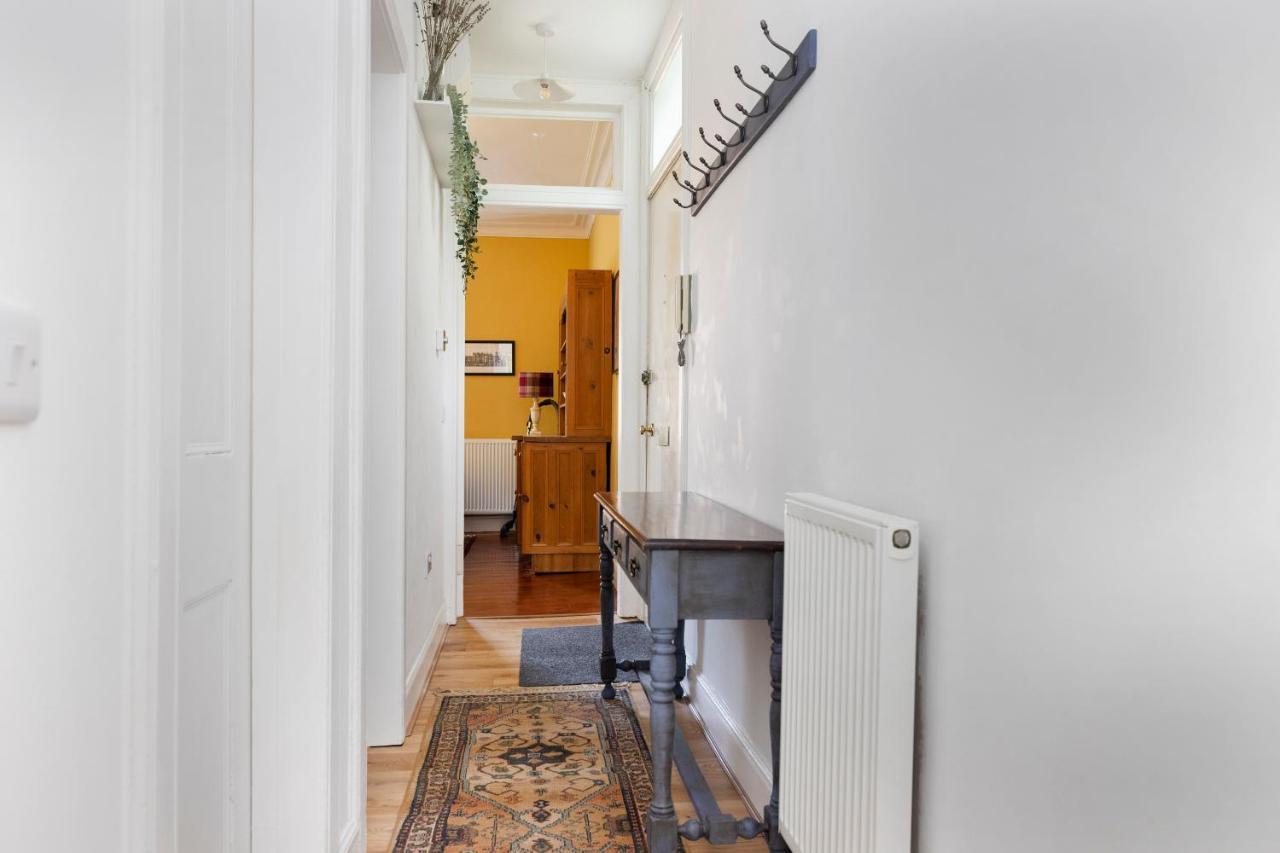 Edinburgh Holyrood Park Views Apartment المظهر الخارجي الصورة